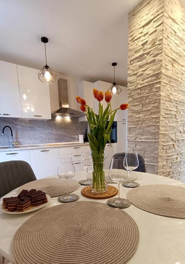 Apartman Leona Lovran Ngoại thất bức ảnh
