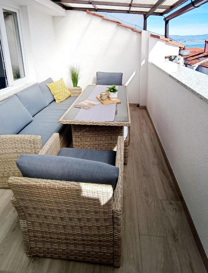 Apartman Leona Lovran Ngoại thất bức ảnh