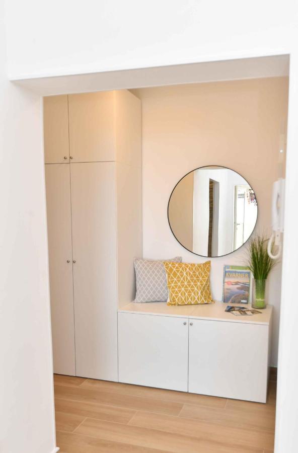 Apartman Leona Lovran Ngoại thất bức ảnh