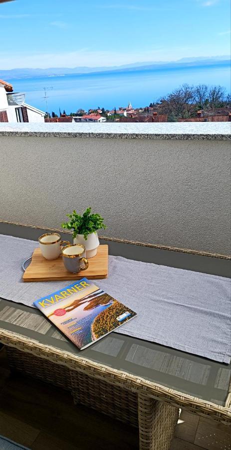 Apartman Leona Lovran Ngoại thất bức ảnh