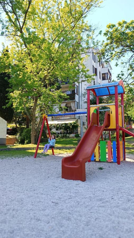 Apartman Leona Lovran Ngoại thất bức ảnh